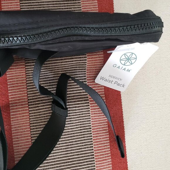 NWT Gaiam Sidekick Waist Pack - Picture 6 of 6